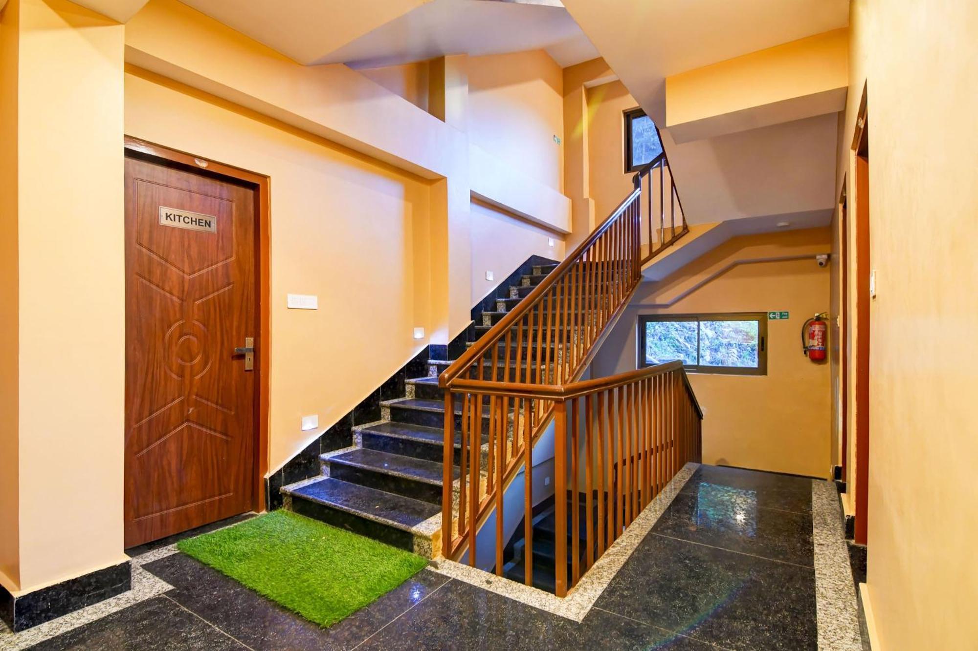 Super Townhouse Downtown Gangtok Otel Dış mekan fotoğraf