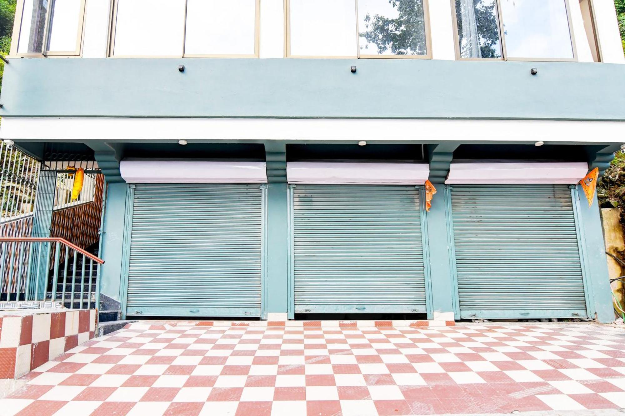 Super Townhouse Downtown Gangtok Otel Dış mekan fotoğraf