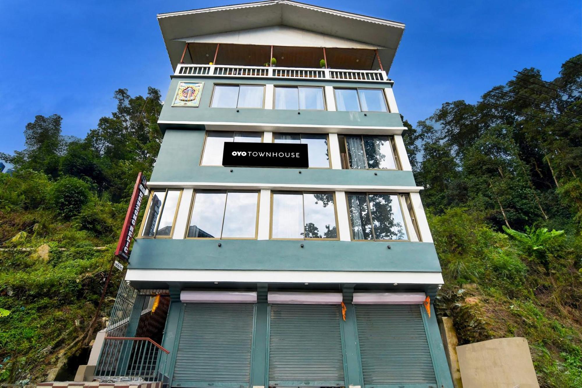 Super Townhouse Downtown Gangtok Otel Dış mekan fotoğraf